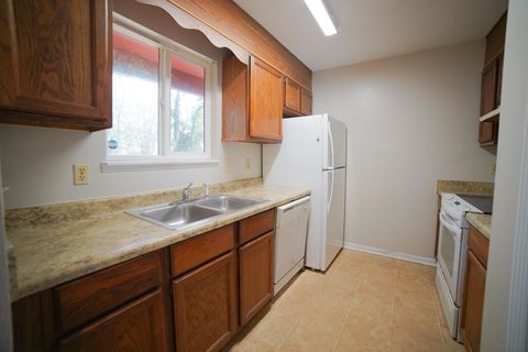 Tiny photo for 2739 W Tharpe Street, Tallahassee, FL 32303 (MLS # 391705)