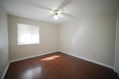 Tiny photo for 2739 W Tharpe Street, Tallahassee, FL 32303 (MLS # 391705)