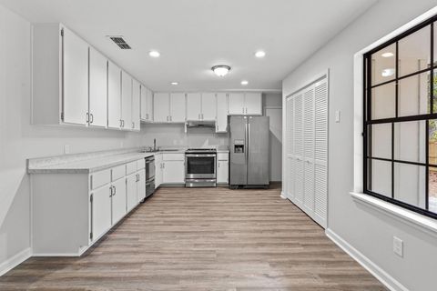 Tiny photo for 1783 Folkstone Road, Tallahassee, FL 32312 (MLS # 393588)