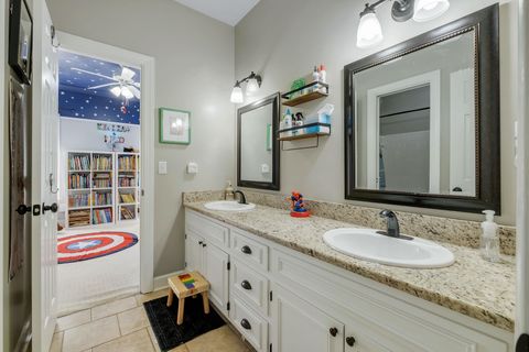 Tiny photo for 401 El Destinado Drive, Tallahassee, FL 32312 (MLS # 393276)