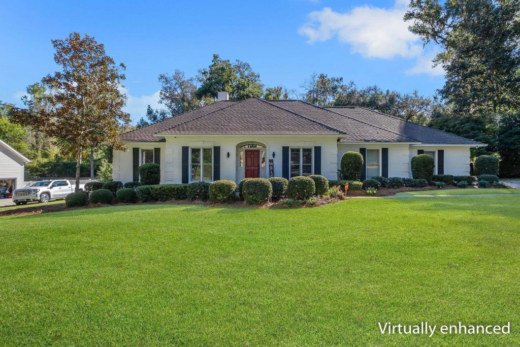 Photo of 401 El Destinado Drive, Tallahassee, FL 32312 (MLS # 393276)
