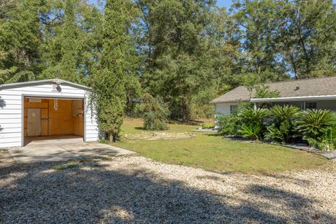 A home in Crawfordville