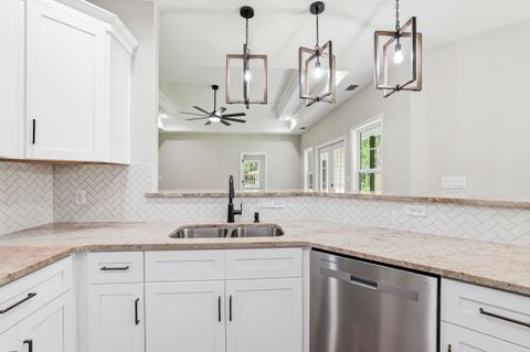 Tiny photo for 3025 Grady Road, Tallahassee, FL 32312 (MLS # 399263)