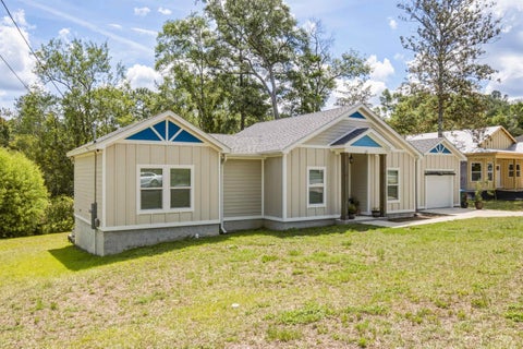 Tiny photo for 23 Lance Lane, Crawfordville, FL 32327 (MLS # 401795)