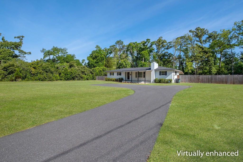 Photo of 2366 Natural Bridge Road Rd, Tallahassee, FL 32305 (MLS # 398919)