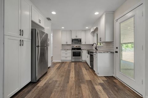 Tiny photo for 2366 Natural Bridge Road Rd, Tallahassee, FL 32305 (MLS # 398919)