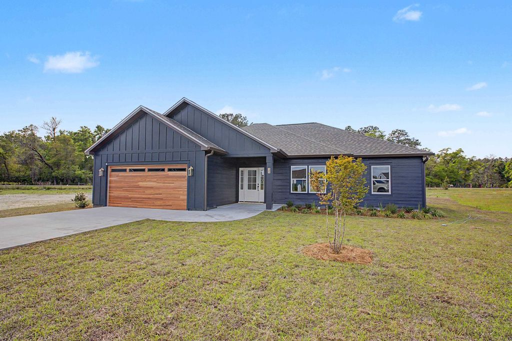 Photo of Lot 1 Shelby Drive, Crawfordville, FL 32327 (MLS # 398705)