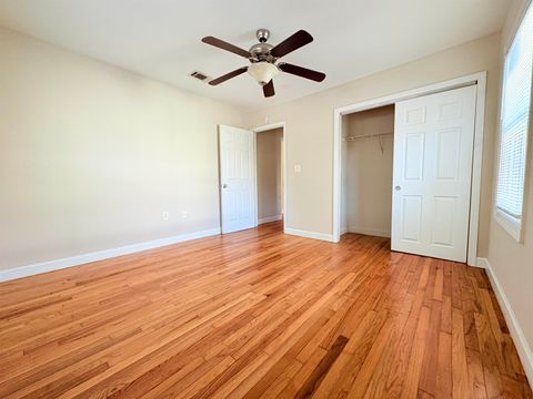 Tiny photo for 1302 Melvin Street, Tallahassee, FL 32301 (MLS # 394136)