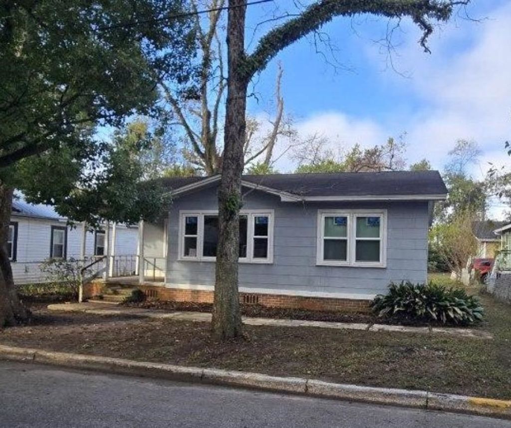 Photo of 1302 Melvin Street, Tallahassee, FL 32301 (MLS # 394136)