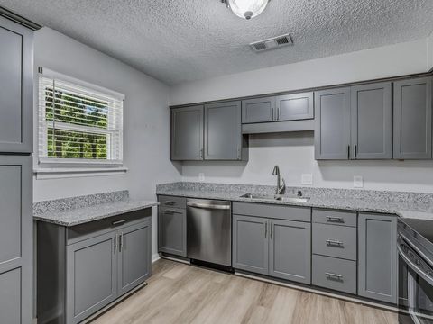 Tiny photo for 1326 Westheaven Court, Tallahassee, FL 32310 (MLS # 402240)