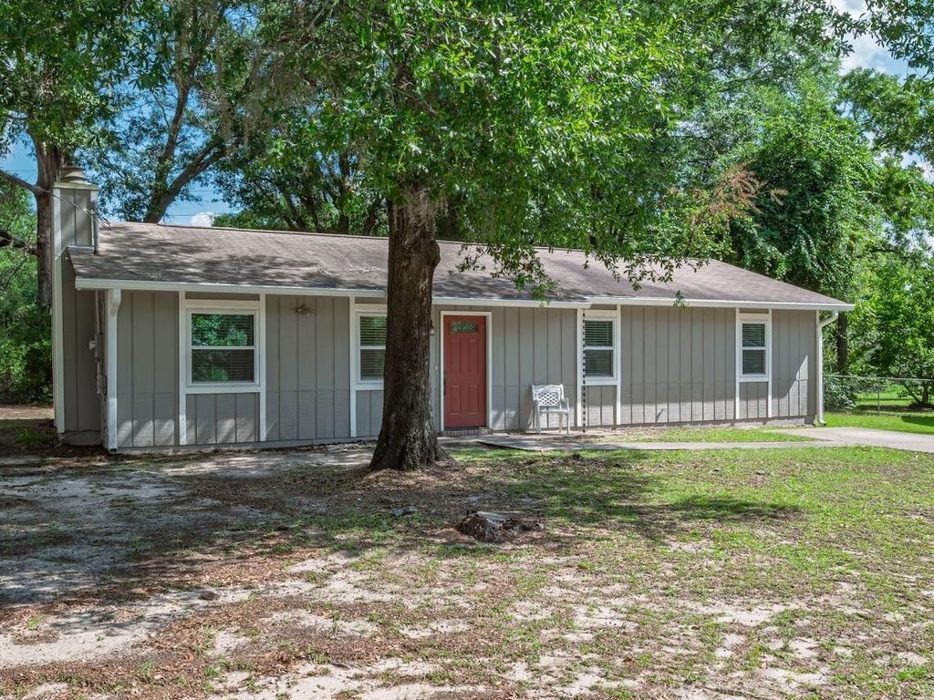 Photo of 1326 Westheaven Court, Tallahassee, FL 32310 (MLS # 402240)