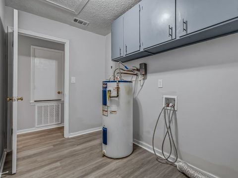 Tiny photo for 1326 Westheaven Court, Tallahassee, FL 32310 (MLS # 402240)