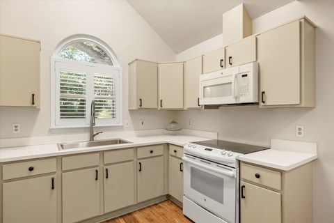 Tiny photo for 1511 Pine Street, Tallahassee, FL 32303 (MLS # 395251)