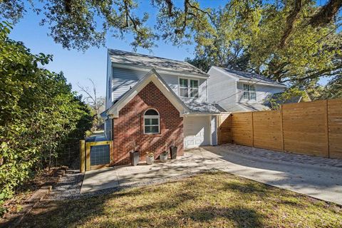 Tiny photo for 1511 Pine Street, Tallahassee, FL 32303 (MLS # 395251)