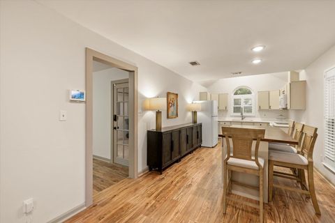 Tiny photo for 1511 Pine Street, Tallahassee, FL 32303 (MLS # 395251)