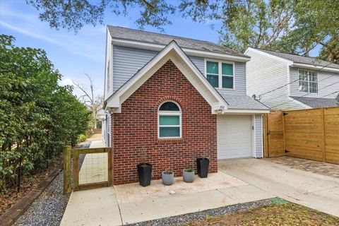 Tiny photo for 1511 Pine Street, Tallahassee, FL 32303 (MLS # 395251)