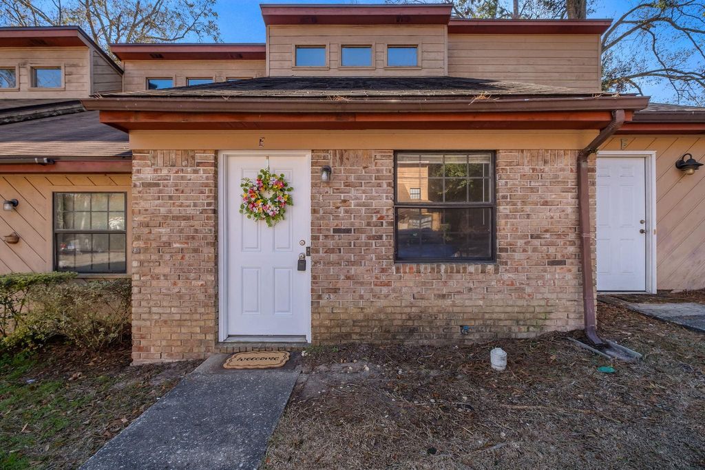 Photo of 1808 JACKSON BLUFF Road #E, Tallahassee, FL 32304 (MLS # 395823)