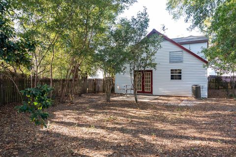 Tiny photo for 4266 Benchmark Trace, Tallahassee, FL 32317 (MLS # 394277)