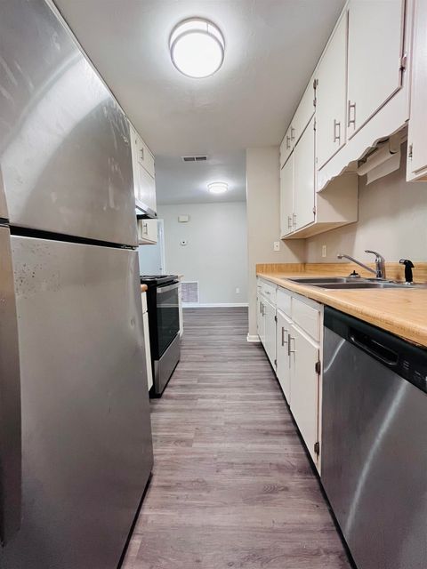 Tiny photo for 3207 Jim Lee Road #D, Tallahassee, FL 32301 (MLS # 394756)