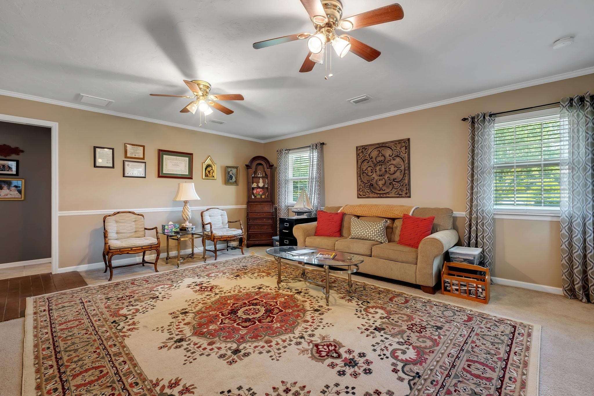 1554 Vernon Court