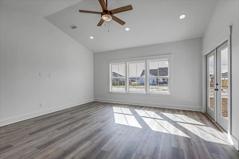 Tiny photo for 43 Windsor Way, Crawfordville, FL 32327 (MLS # 397689)