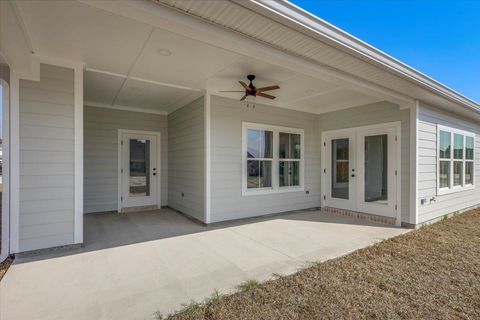 Tiny photo for 43 Windsor Way, Crawfordville, FL 32327 (MLS # 397689)