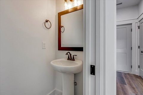 Tiny photo for 43 Windsor Way, Crawfordville, FL 32327 (MLS # 397689)