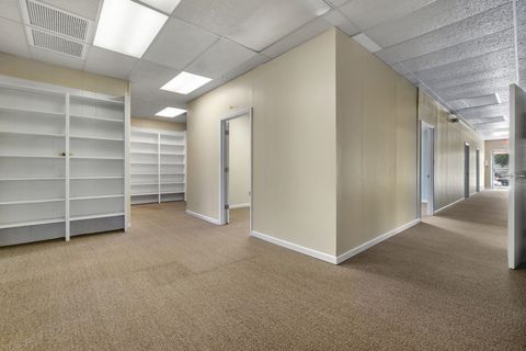 Tiny photo for 1690 SW Capital Circle Circle, Tallahassee, FL 32310 (MLS # 400952)
