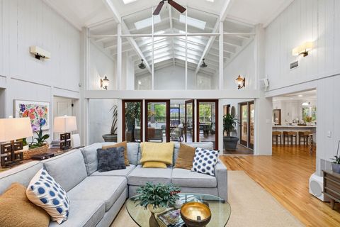 Tiny photo for 3409 LAKESHORE Drive, Tallahassee, FL 32312 (MLS # 398005)