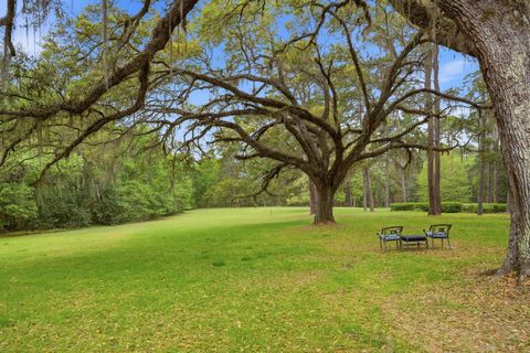 Tiny photo for 3409 LAKESHORE Drive, Tallahassee, FL 32312 (MLS # 398005)