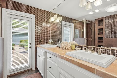 Tiny photo for 3409 LAKESHORE Drive, Tallahassee, FL 32312 (MLS # 398005)