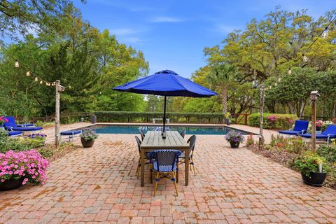 Tiny photo for 3409 LAKESHORE Drive, Tallahassee, FL 32312 (MLS # 398005)