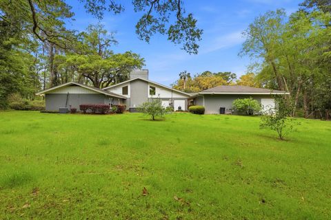 Tiny photo for 3409 LAKESHORE Drive, Tallahassee, FL 32312 (MLS # 398005)