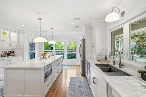 Tiny photo for 3409 LAKESHORE Drive, Tallahassee, FL 32312 (MLS # 398005)