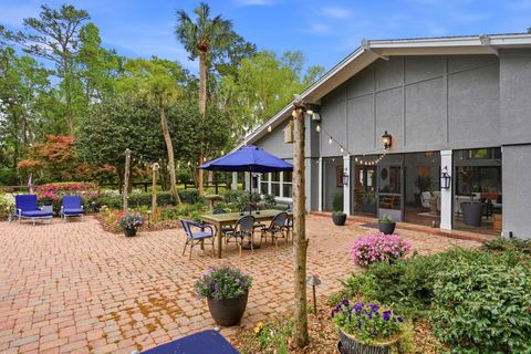 Tiny photo for 3409 LAKESHORE Drive, Tallahassee, FL 32312 (MLS # 398005)