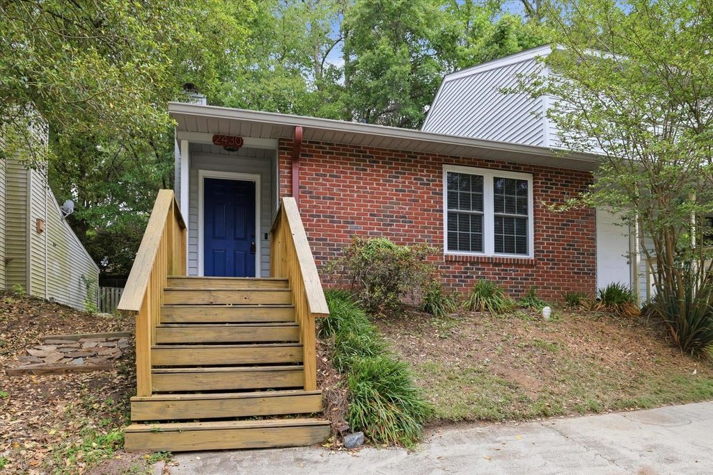 Photo of 2430 Talco Hills Drive, Tallahassee, FL 32303 (MLS # 399296)