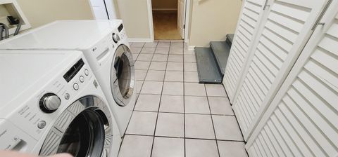 Tiny photo for 817 Buena Vista Drive, Tallahassee, FL 32304 (MLS # 392631)