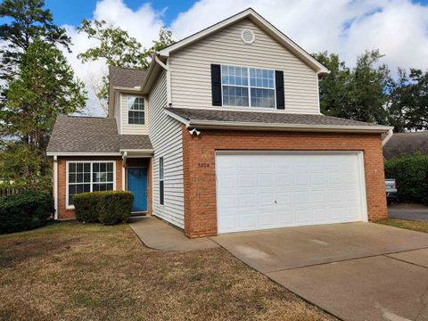 Photo of 3208 Castle Court, Tallahassee, FL 32309 (MLS # 397289)