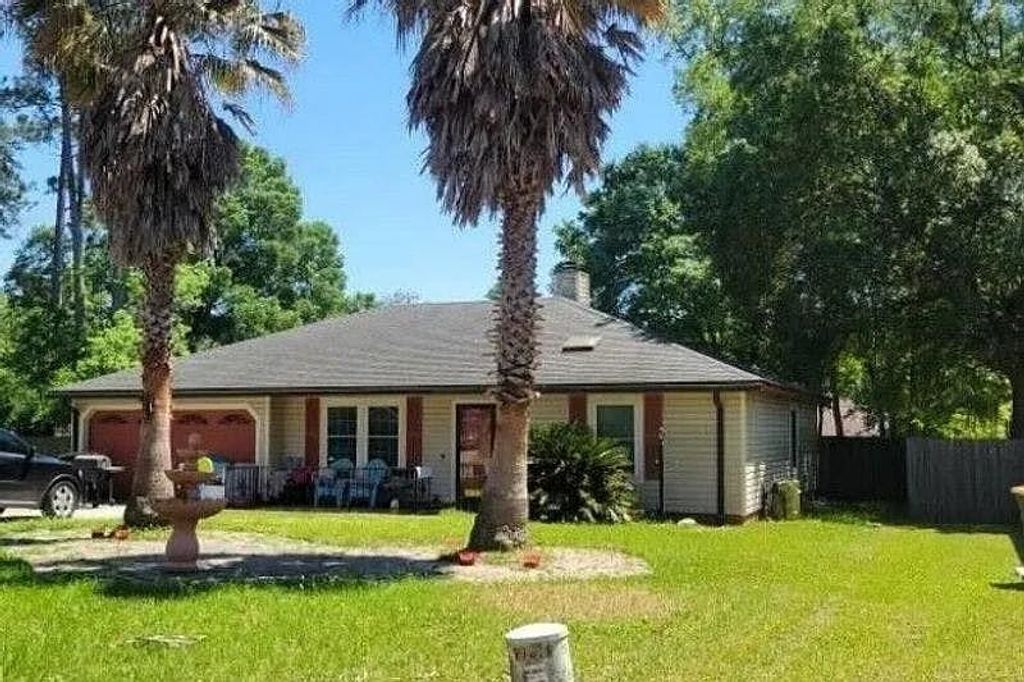 Photo of 9010 Berens Street, Jacksonville, FL 32210 (MLS # 399660)