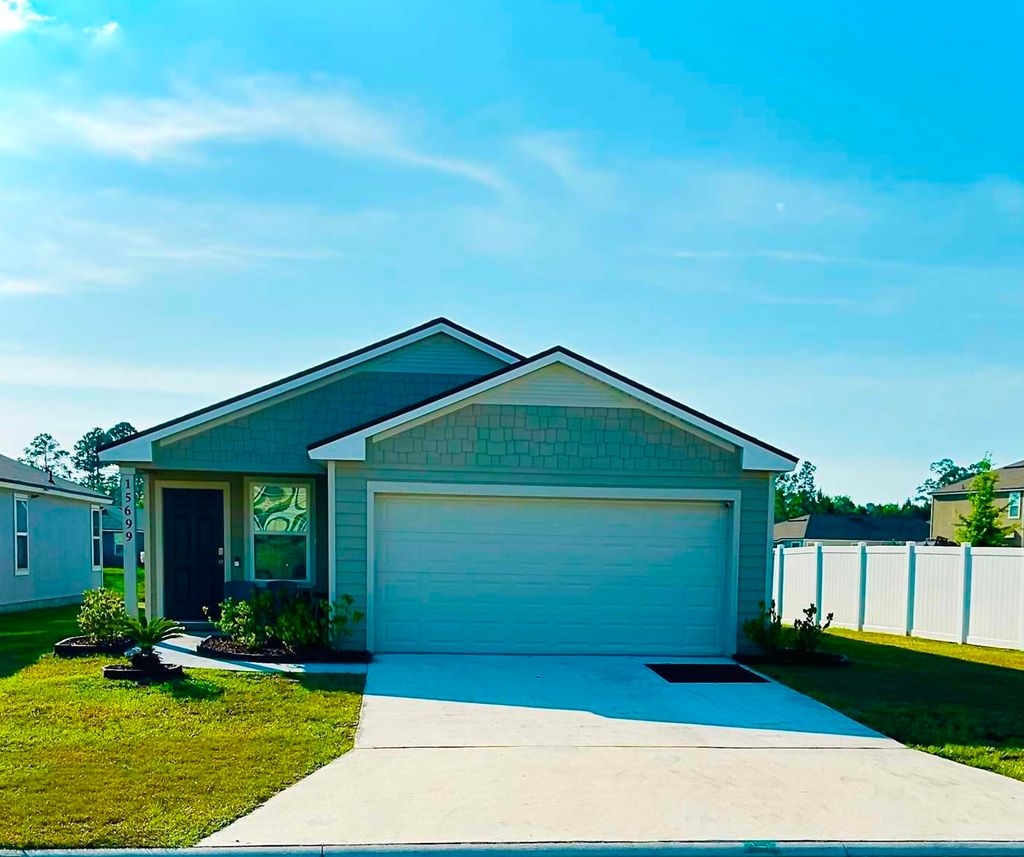 Photo of 15699 EQUINE GAIT DR Drive, Jacksonville, FL 32234 (MLS # 400419)