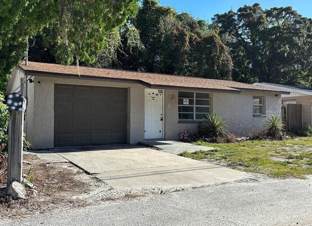 8501 Sunnydale Drive