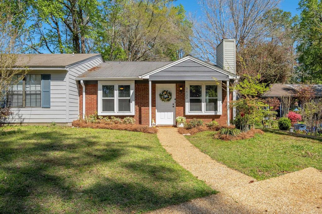 Photo of 3430 Sedona Loop, Tallahassee, FL 32308 (MLS # 397272)