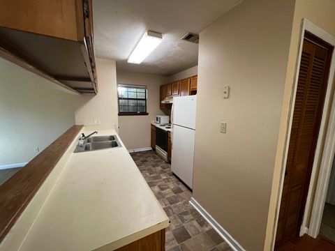 Tiny photo for 738 Gold Nugget Trail, Tallahassee, FL 32304 (MLS # 399376)