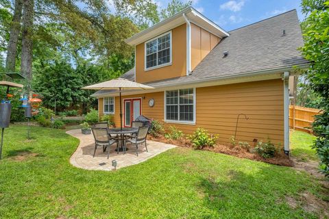 Tiny photo for 2031 Windsor Oaks Court, Tallahassee, FL 32308 (MLS # 391427)