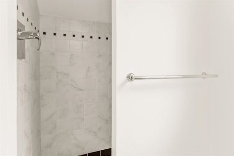 Tiny photo for 1202 E Park Avenue, Tallahassee, FL 32301 (MLS # 397152)