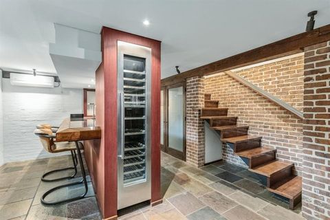 Tiny photo for 1202 E Park Avenue, Tallahassee, FL 32301 (MLS # 397152)