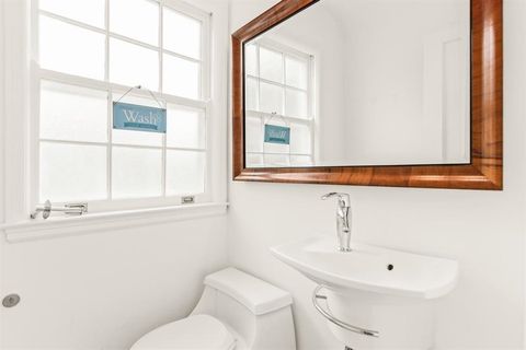 Tiny photo for 1202 E Park Avenue, Tallahassee, FL 32301 (MLS # 397152)