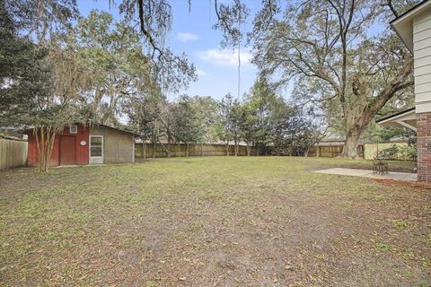 Tiny photo for 2006 FAULK Drive, Tallahassee, FL 32303 (MLS # 395676)