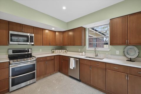 Tiny photo for 2006 FAULK Drive, Tallahassee, FL 32303 (MLS # 395676)