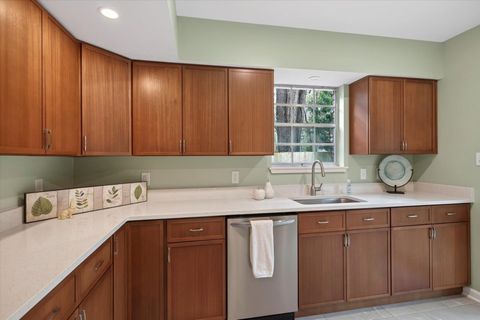 Tiny photo for 2006 FAULK Drive, Tallahassee, FL 32303 (MLS # 395676)